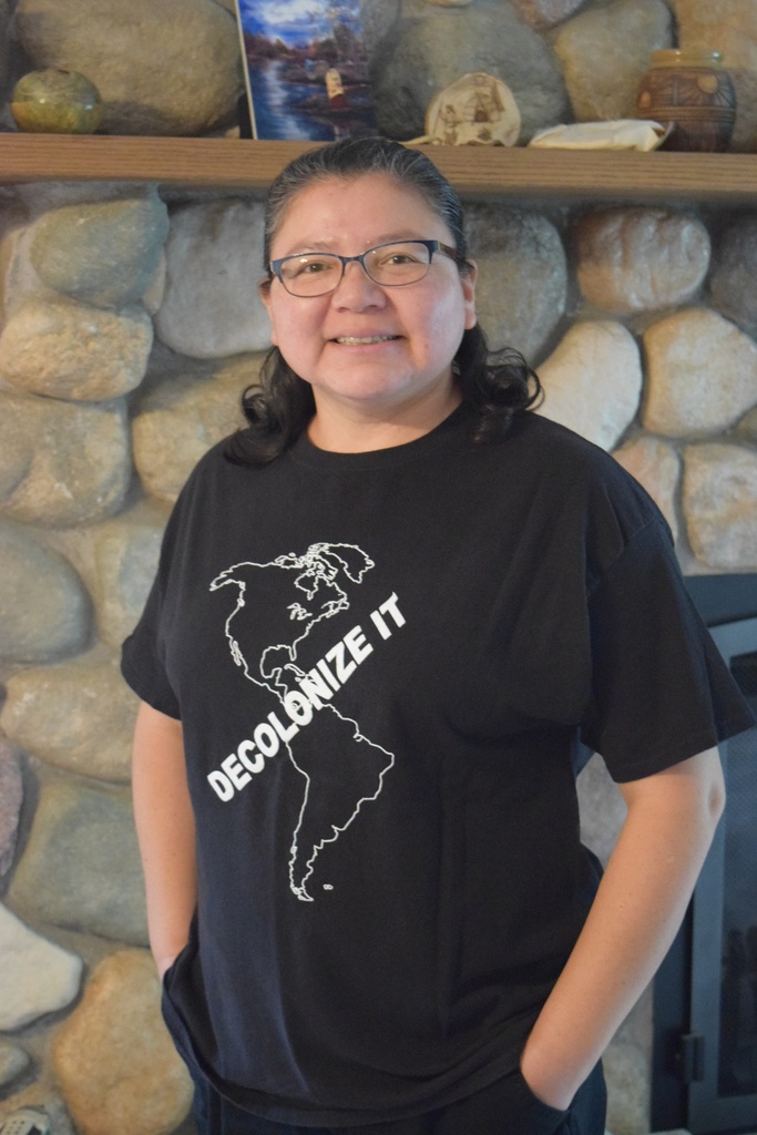 Adult Decolonize It T-shirt (Sm)
